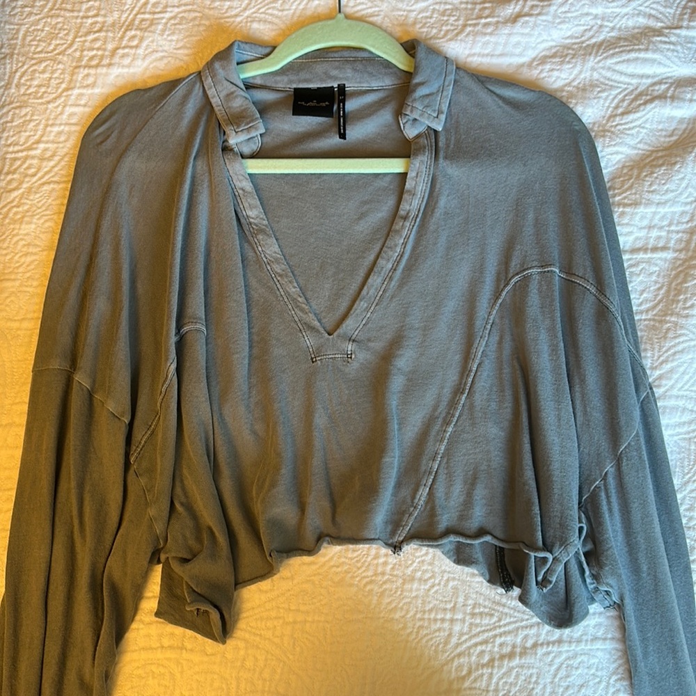 UO cropped blueish gray long sleeve